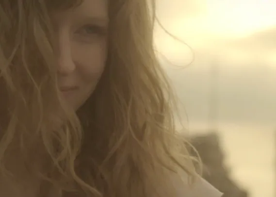 Play: KELSEY WILD - FIVE YEARS